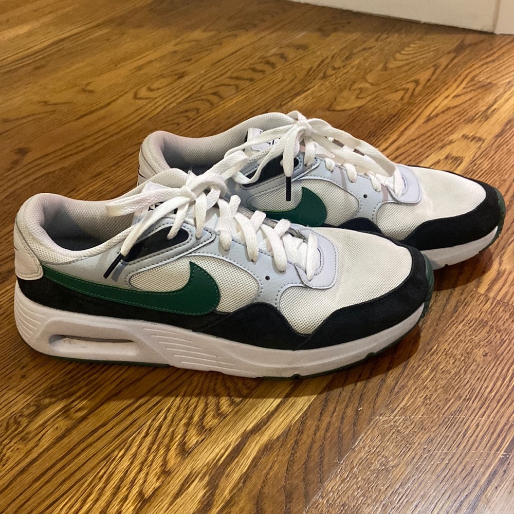 Nike Airmax Tennis Shoes